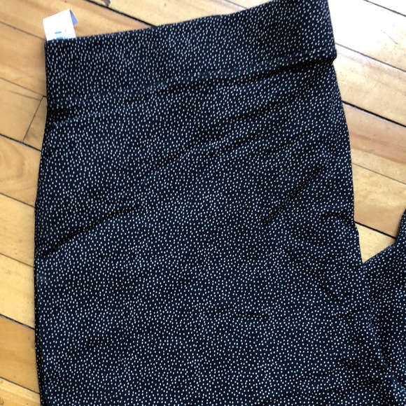 Old Navy legging XXL black with cream dots - Picture 2 of 8